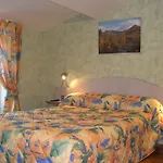 Hotel L'ostalou 2*