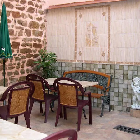 L'ostalou Hotel Issoire