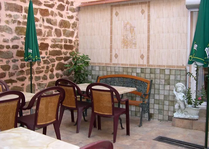 L'ostalou Otel Issoire